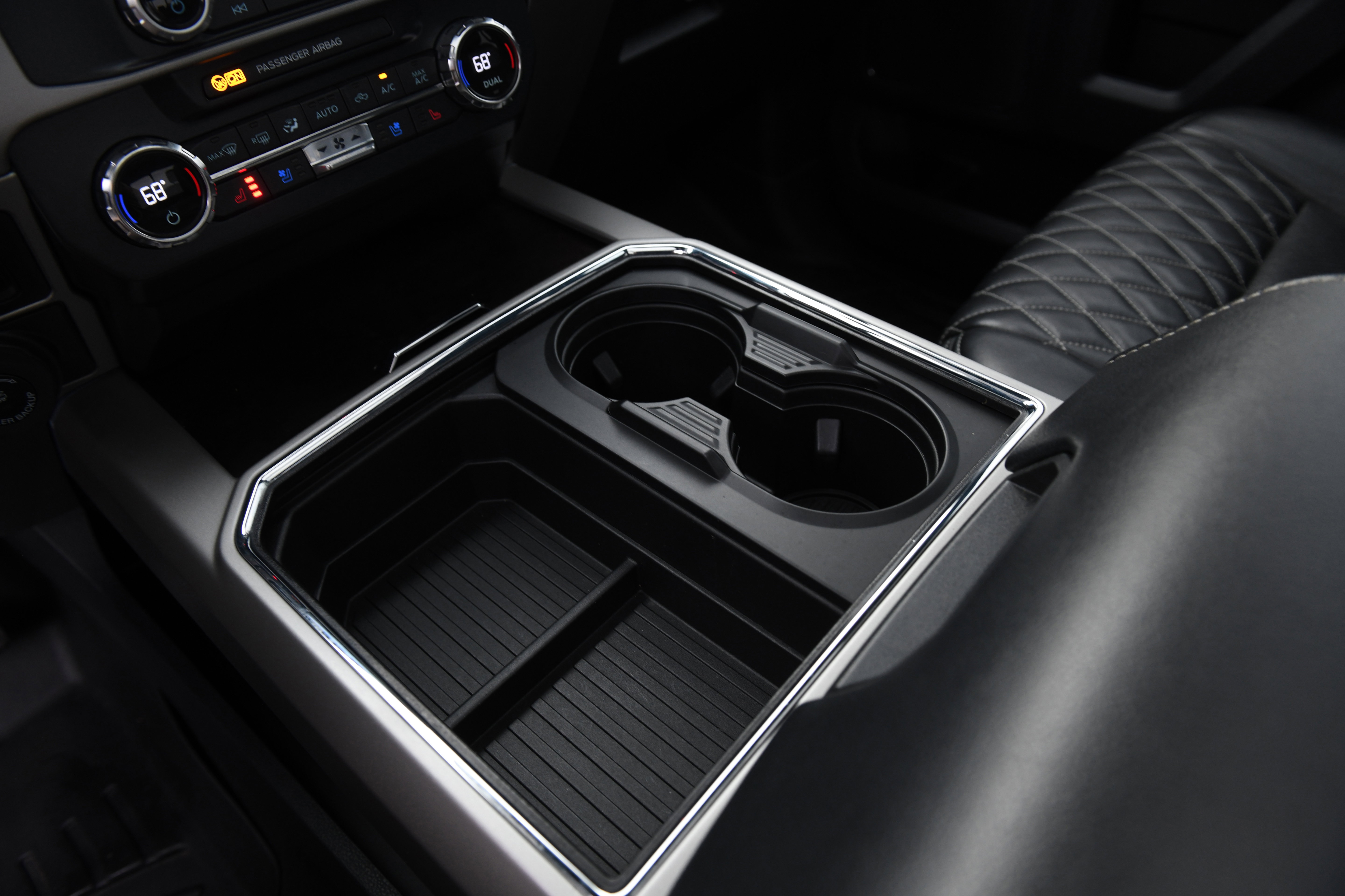 Used 2022 Ford F250 Lariat w/ Black Appearance Package image 36