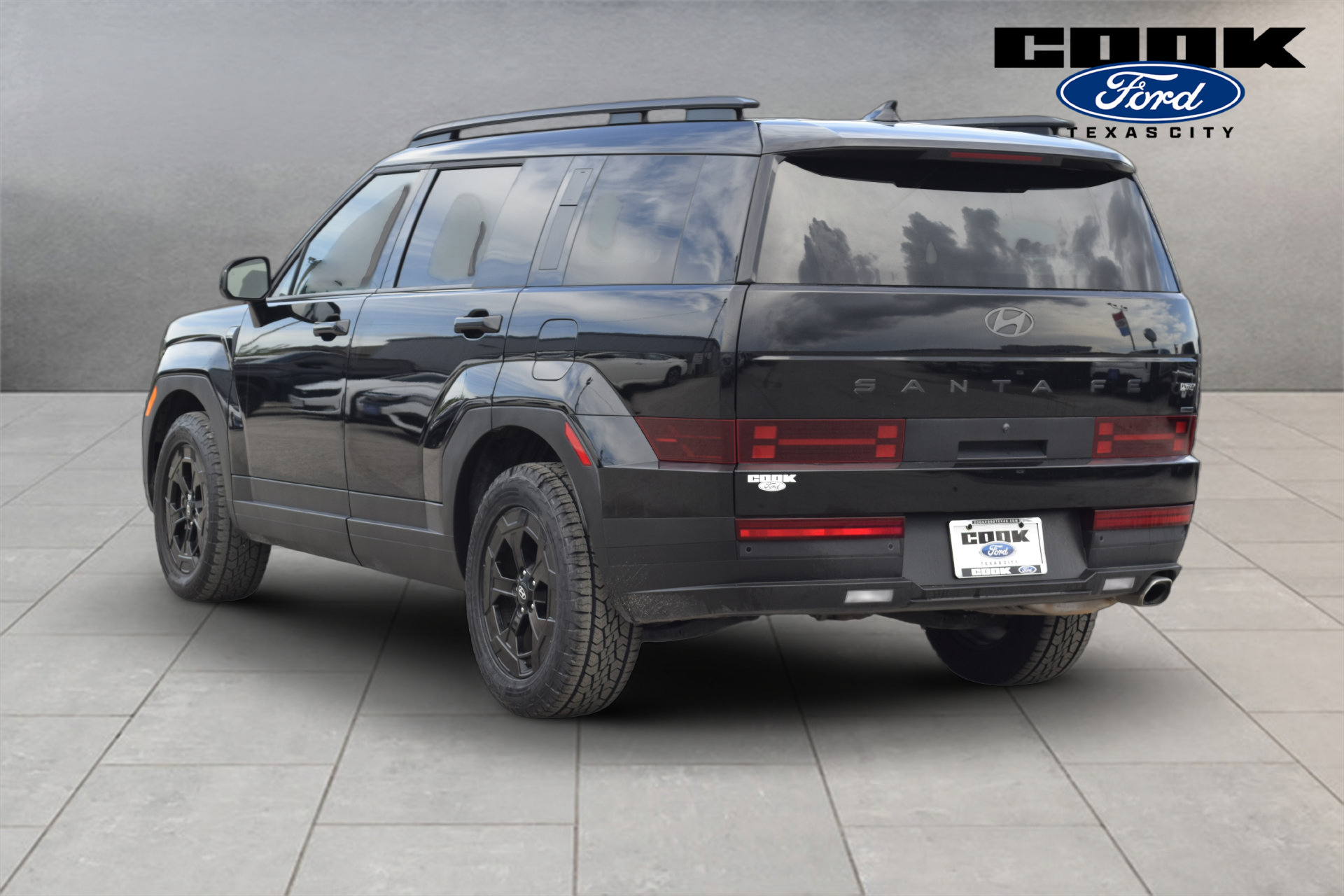 Used 2024 Hyundai Santa Fe XRT AWD/4WD image 4