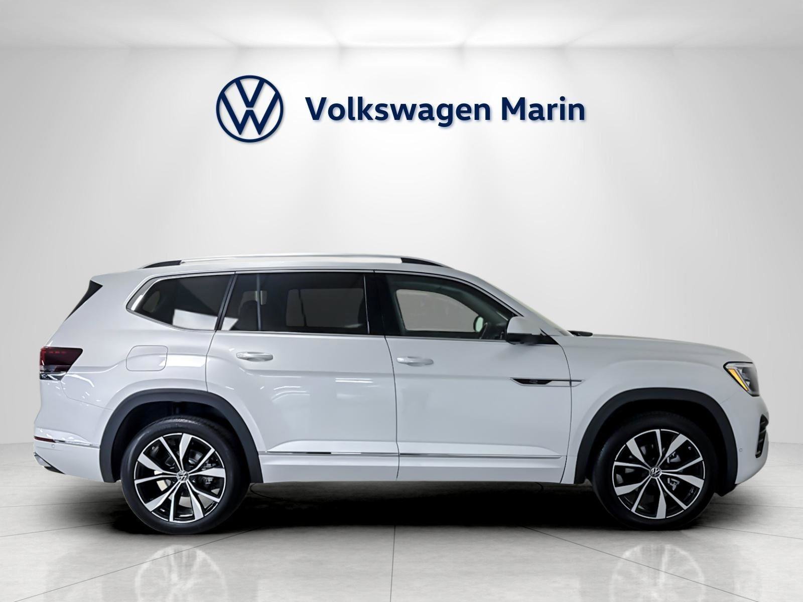 New 2026 Volkswagen Atlas SEL Premium R-Line image 6