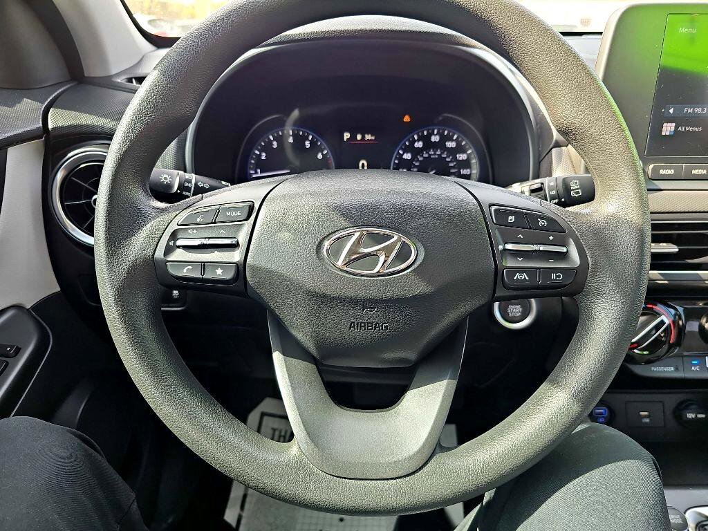 Used 2023 Hyundai Kona SEL image 22