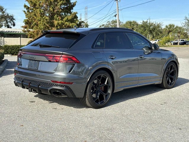New 2026 Audi RS Q8 performance image 5
