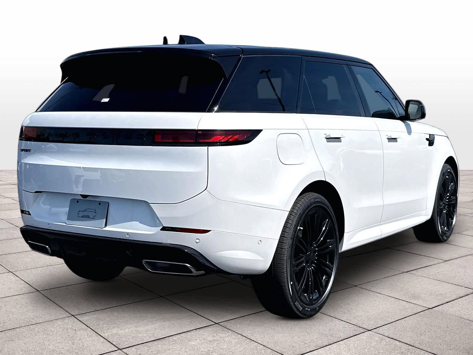 New 2026 Land Rover Range Rover Sport Dynamic SE AWD/4WD image 4