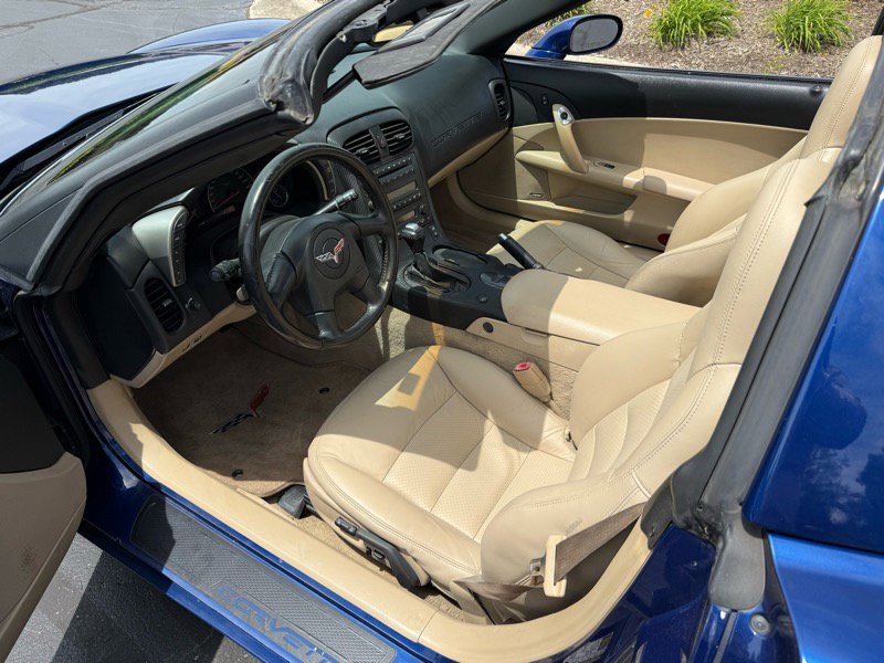 Used 2005 Chevrolet Corvette 2dr Cpe w/ Preferred Equipment Group image 14