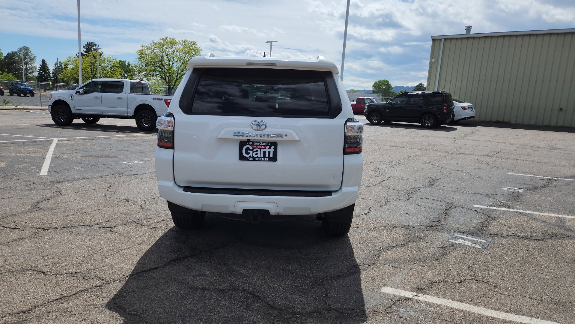 Used 2018 Toyota 4Runner SR5 Premium AWD/4WD image 11