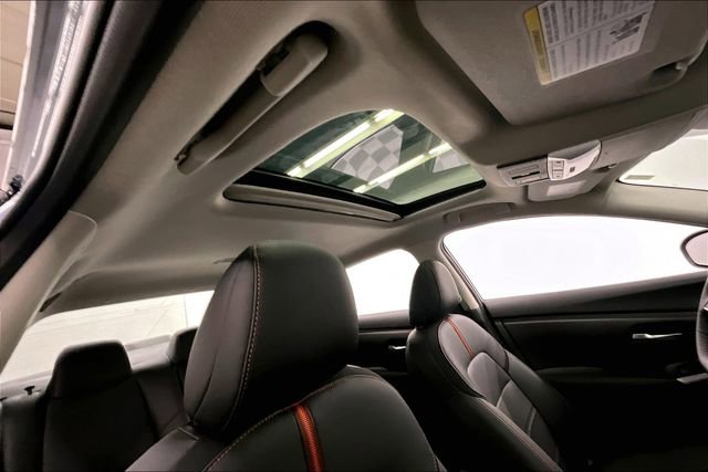 New 2025 Nissan Sentra SR w/ SR Premium Package image 36