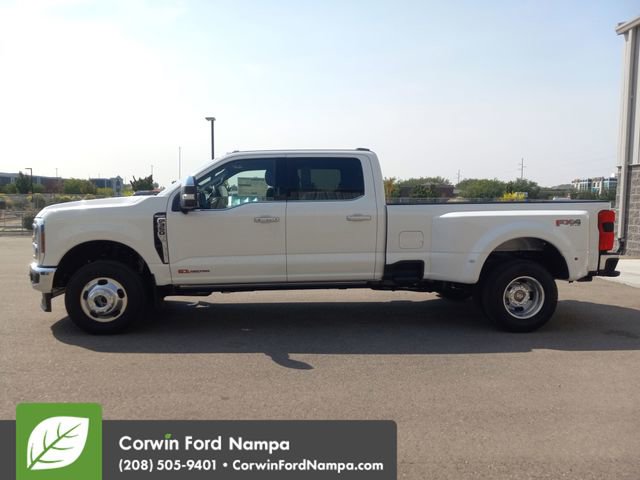 New 2026 Ford F350 4x4 Crew Cab DRW Super Duty image 6