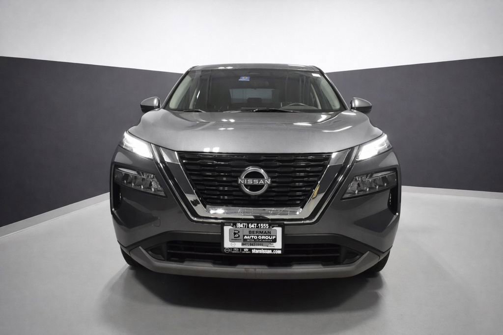 Used 2022 Nissan Rogue SV image 6