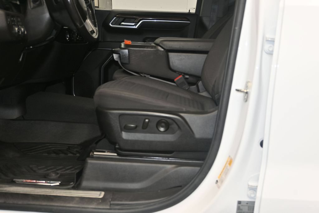 Used 2022 Chevrolet Silverado 1500 RST w/ Z71 Off-Road Package AWD/4WD image 22