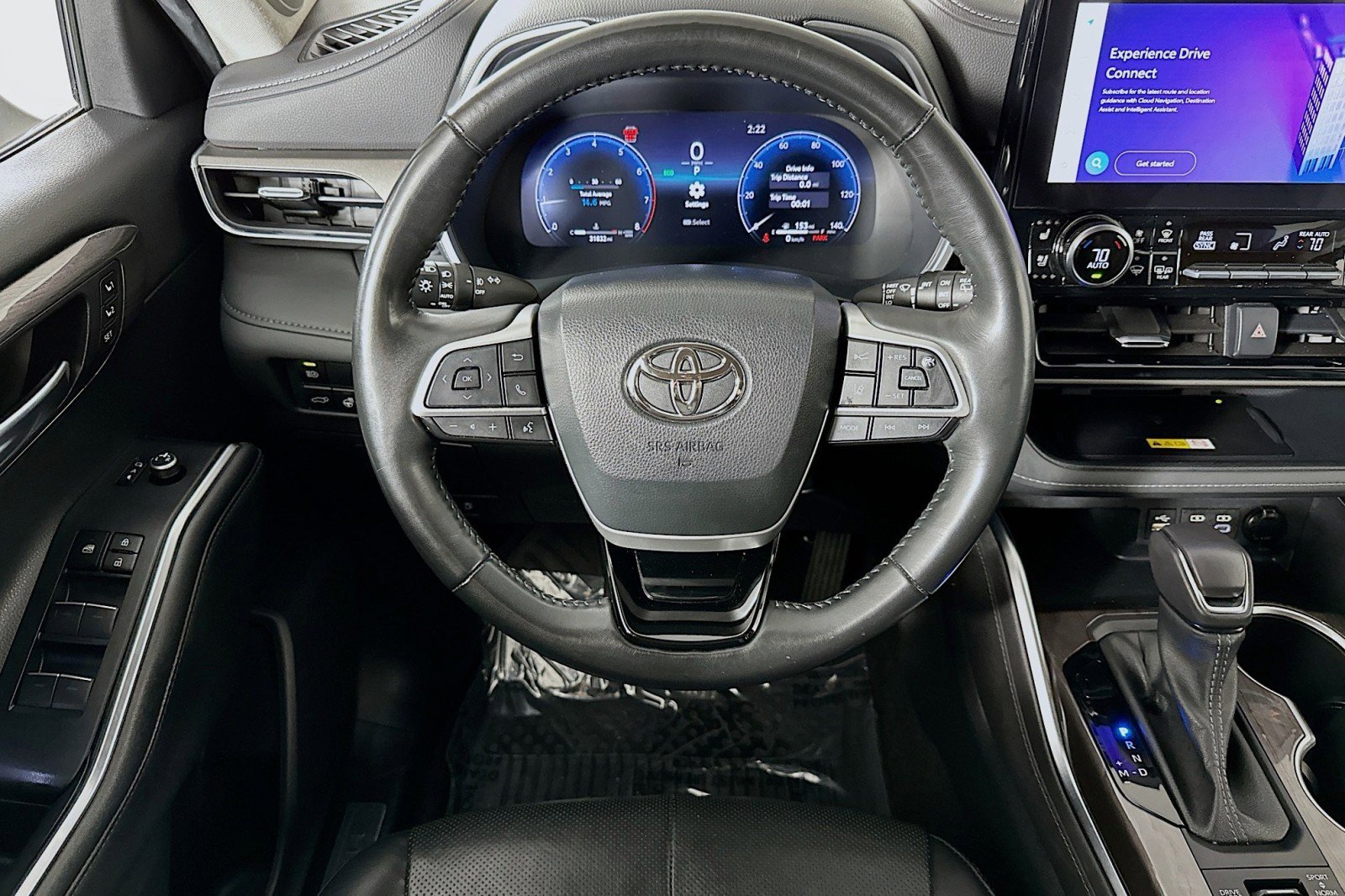 Used 2023 Toyota Highlander Limited image 5
