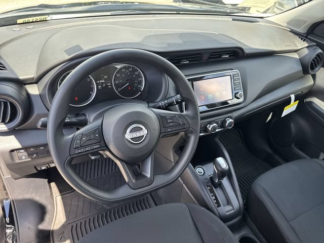 New 2025 Nissan Kicks Play S FWD image 15