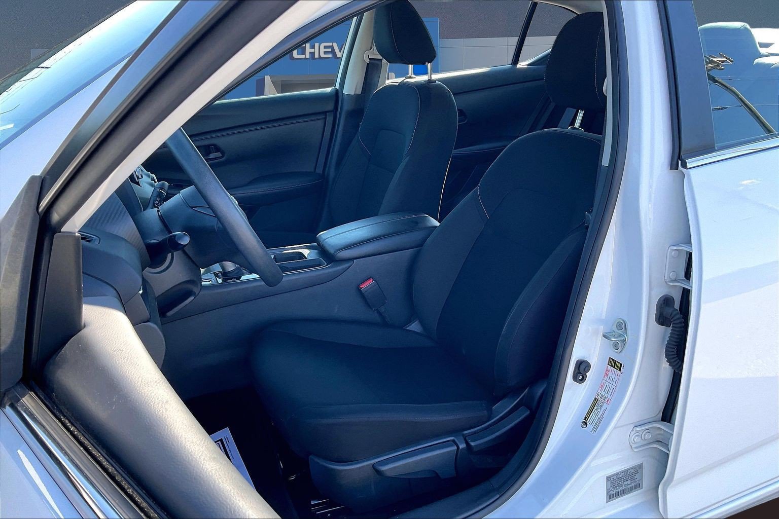 Used 2025 Nissan Sentra S FWD image 23