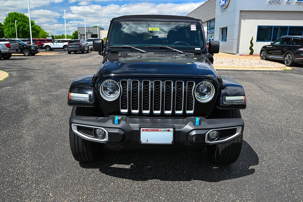 Used 2023 Jeep Wrangler Unlimited Sahara w/ Cold Weather Group AWD/4WD image 10
