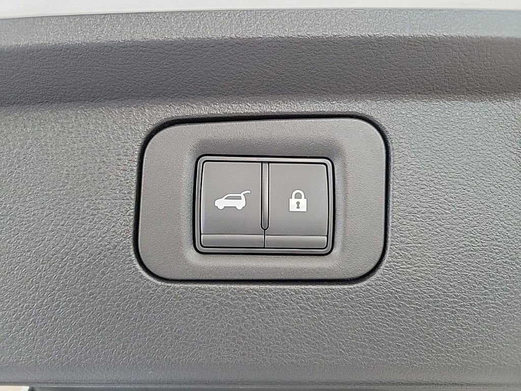 New 2025 Nissan Armada Platinum Reserve image 28