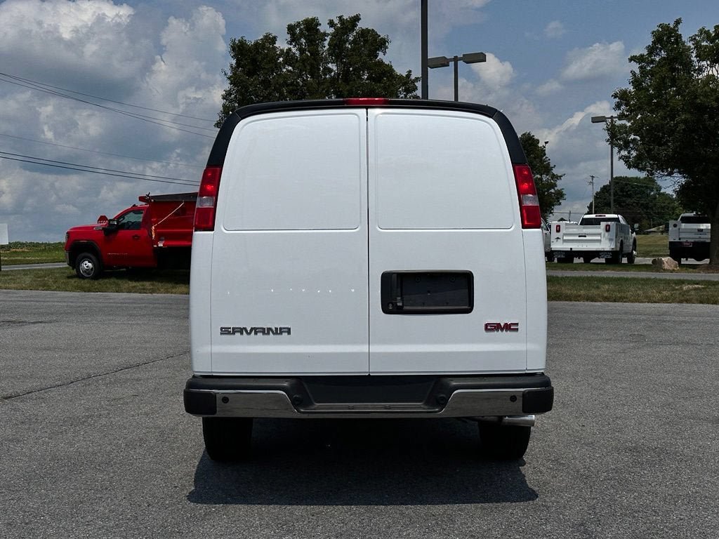 New 2026 GMC Savana 2500 w/ Driver Convenience Package RWD image 8
