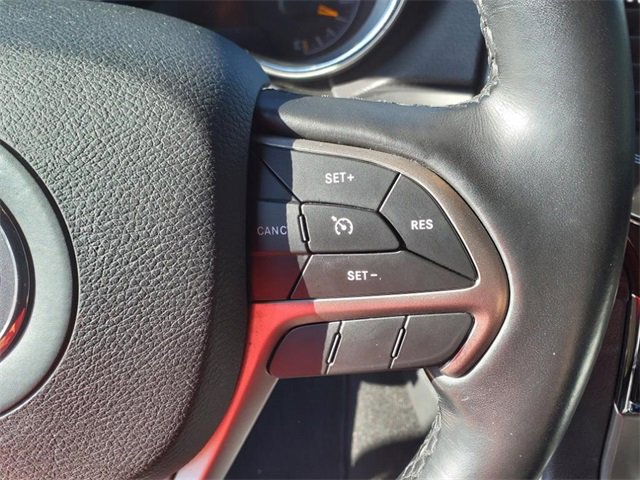 Used 2021 Jeep Grand Cherokee Laredo X image 24