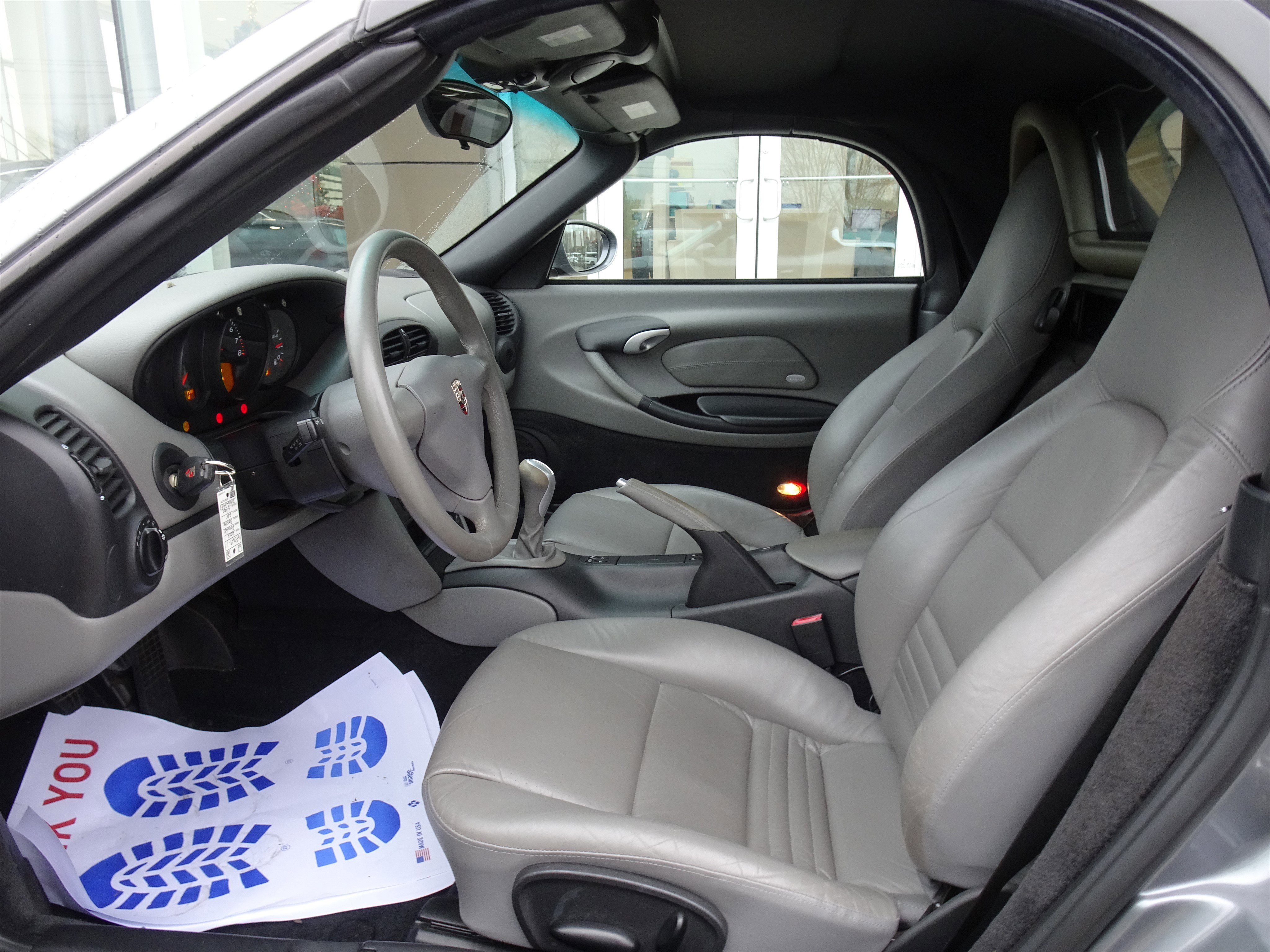 Used 2003 Porsche Boxster image 9