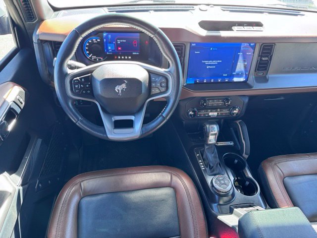 Used 2024 Ford Bronco Outer Banks AWD/4WD image 16
