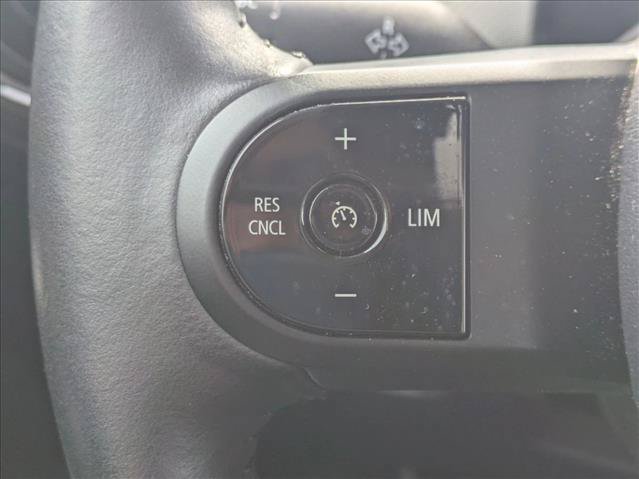 Used 2024 MINI Cooper SE FWD image 11