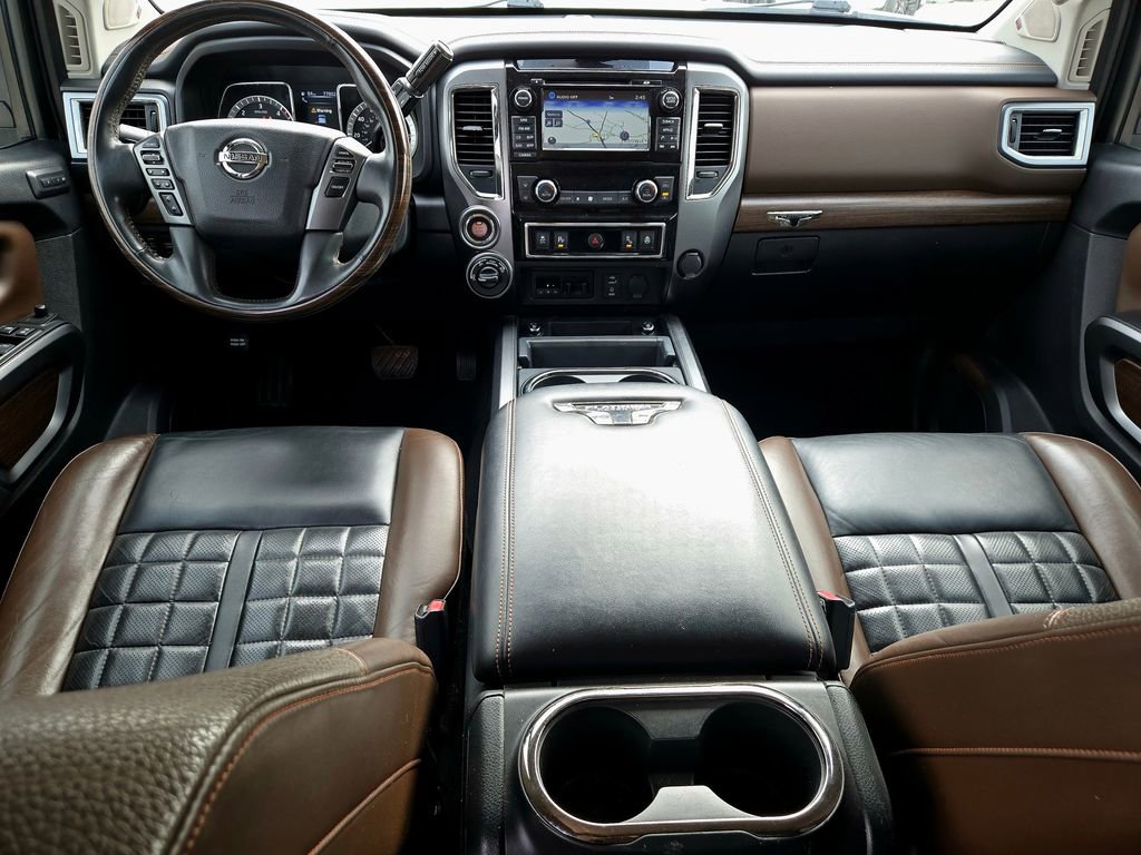 Used 2018 Nissan Titan Platinum Reserve w/ Platinum Utility Package image 8