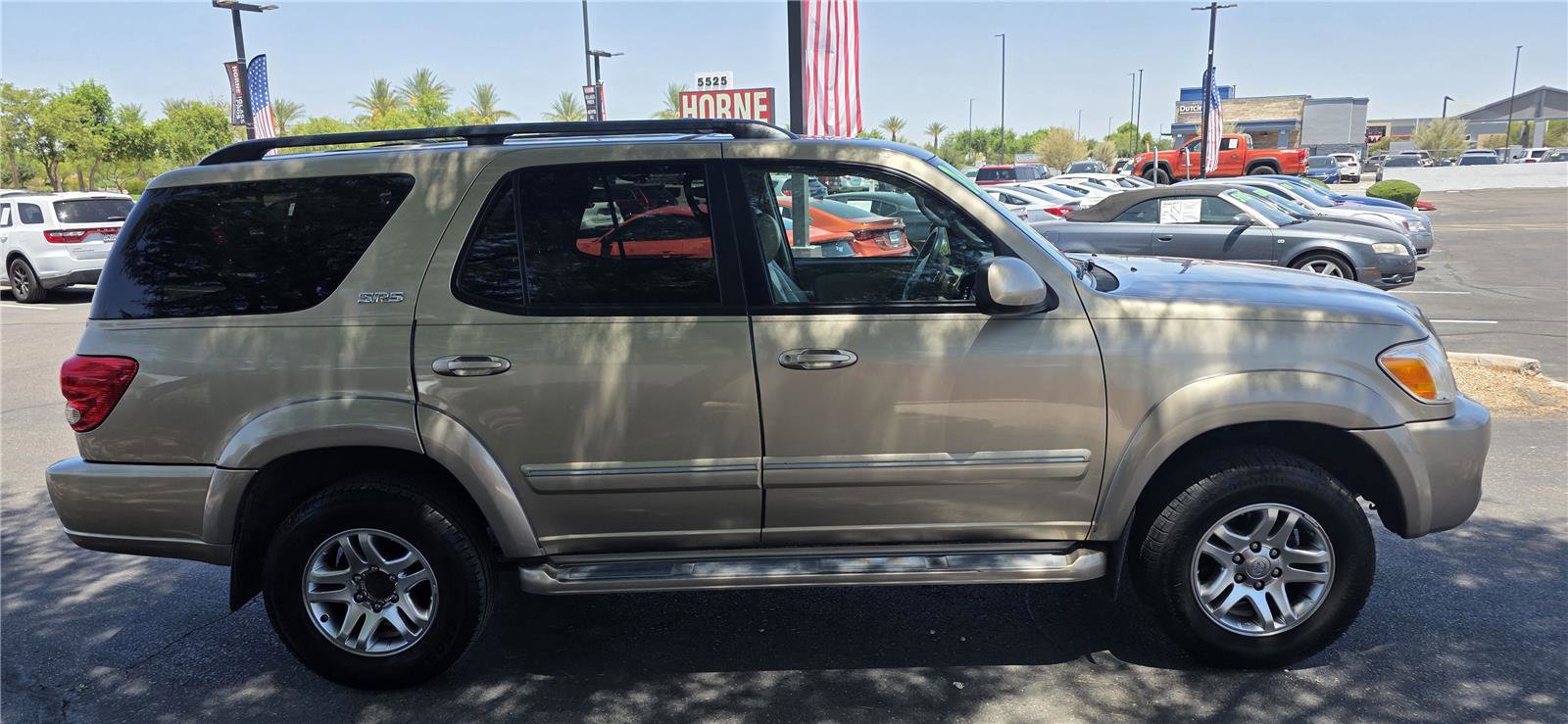 Used 2006 Toyota Sequoia SR5 RWD image 4