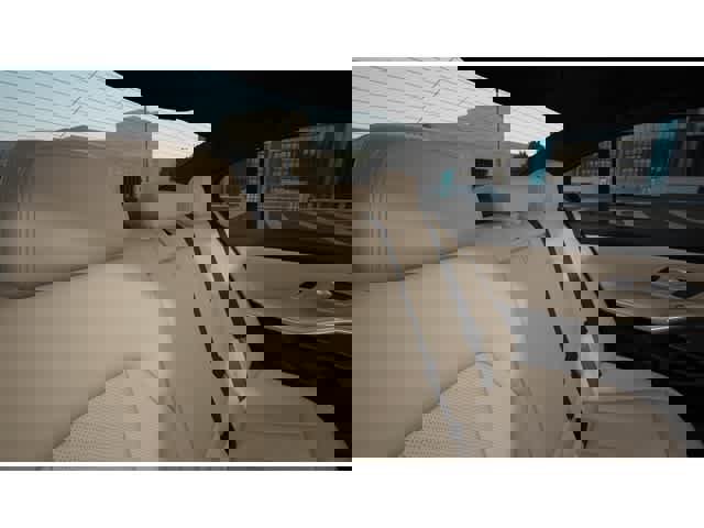 Used 2026 BMW 330i Sedan w/ Premium Package image 12