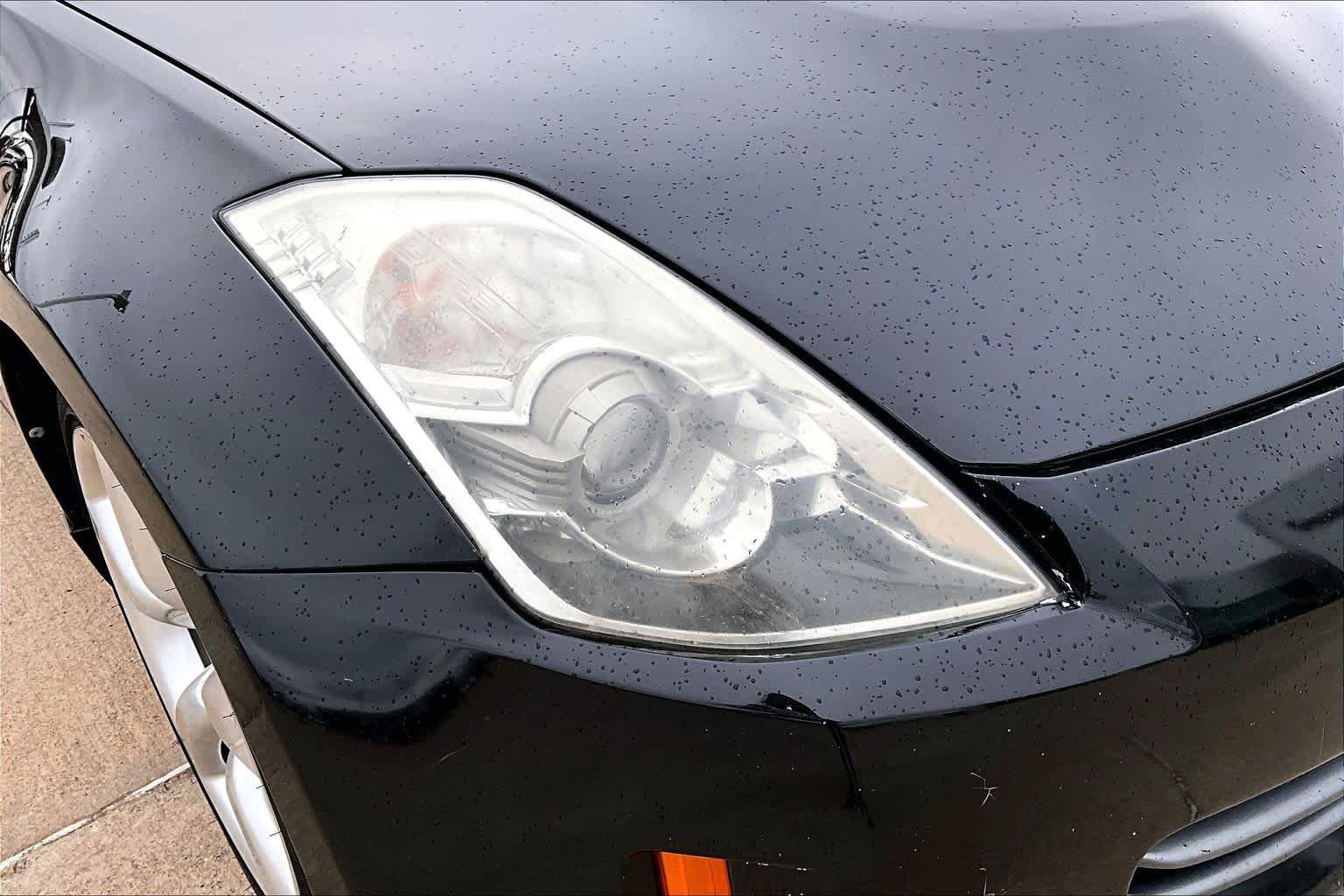 Used 2008 Nissan 350Z Touring RWD image 9