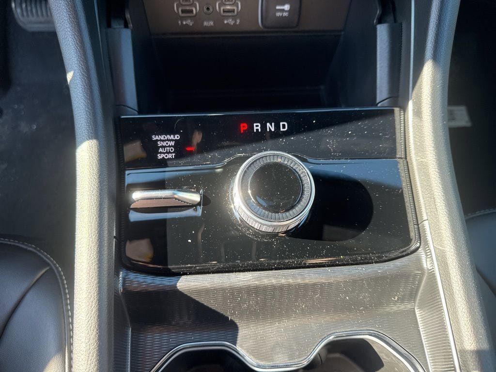 New 2026 Jeep Grand Cherokee Limited AWD/4WD image 15