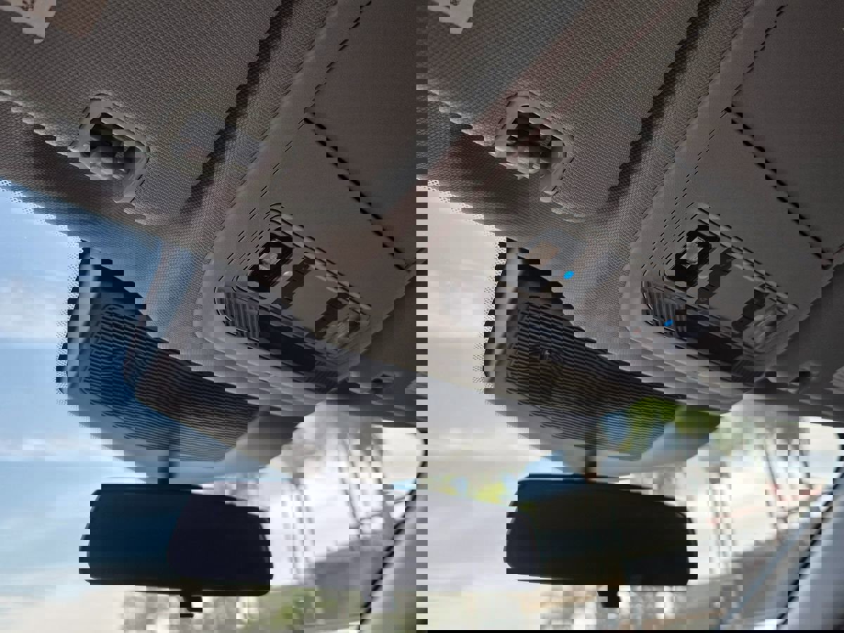 Used 2021 Ford Explorer XLT RWD image 47