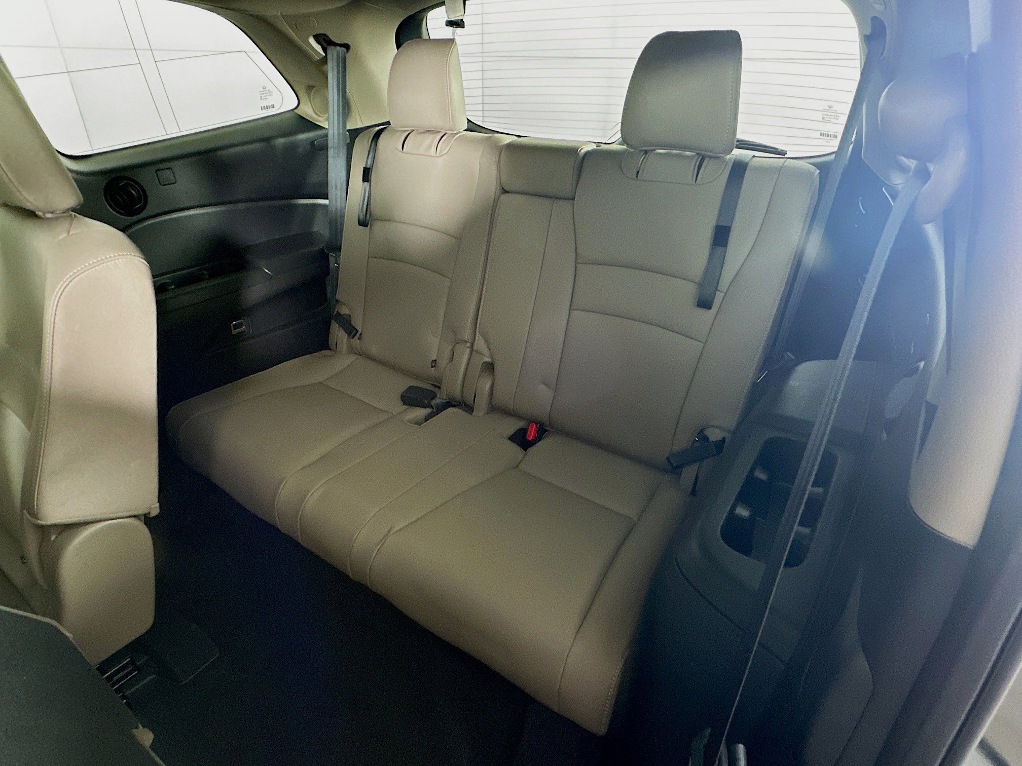 Used 2017 Honda Pilot Touring image 37