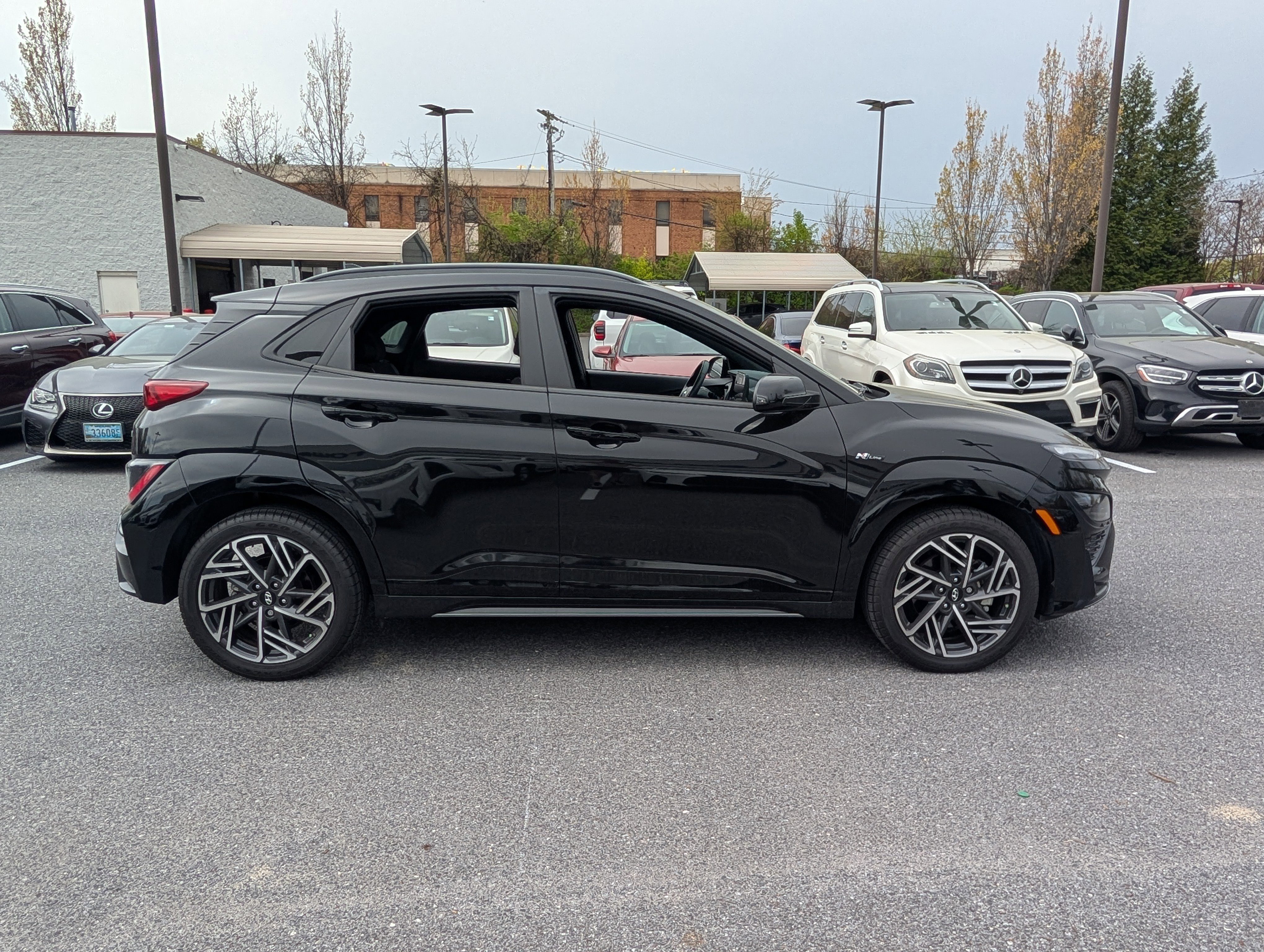 Used 2023 Hyundai Kona N Line image 2