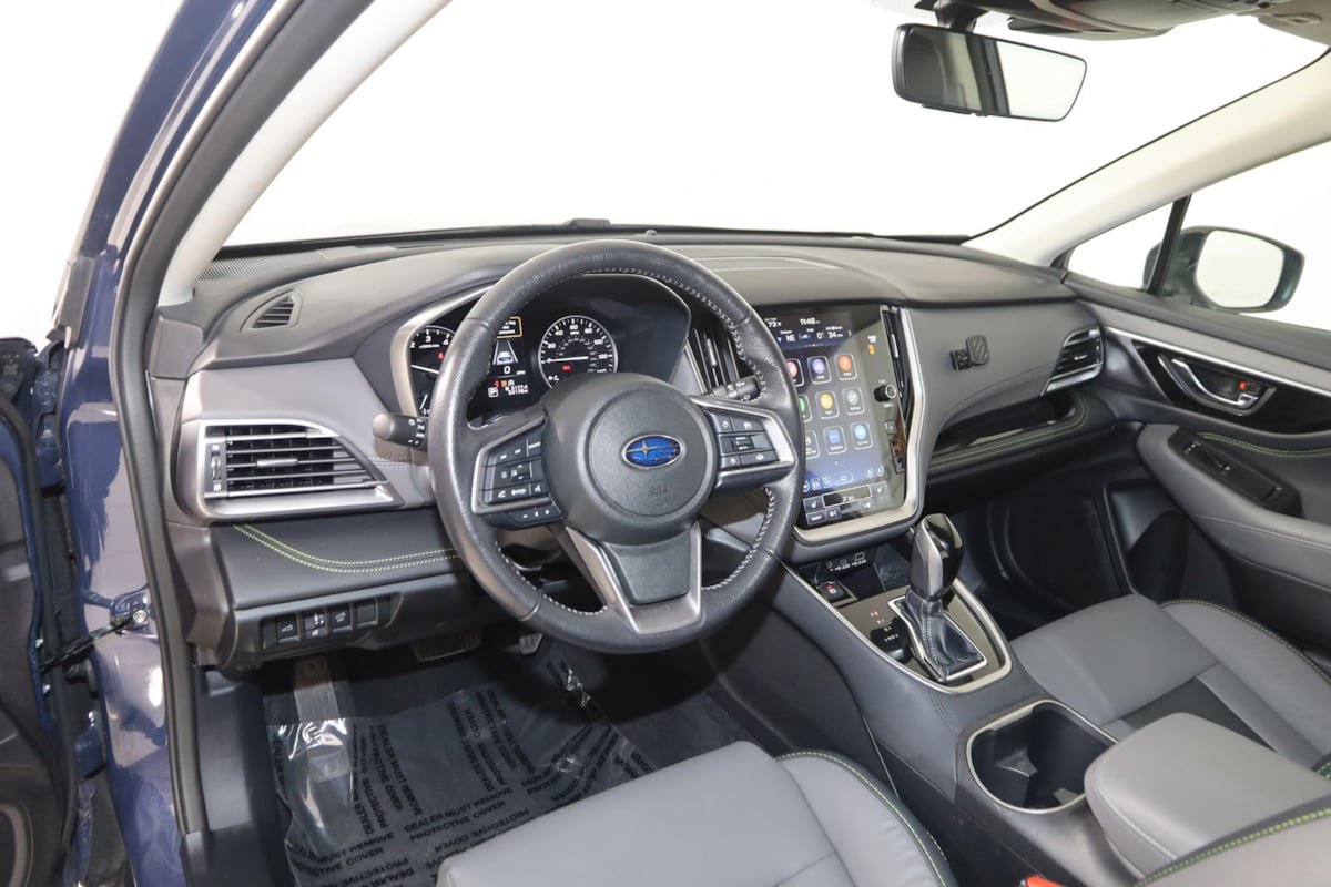 Used 2023 Subaru Outback Onyx Edition AWD/4WD image 26