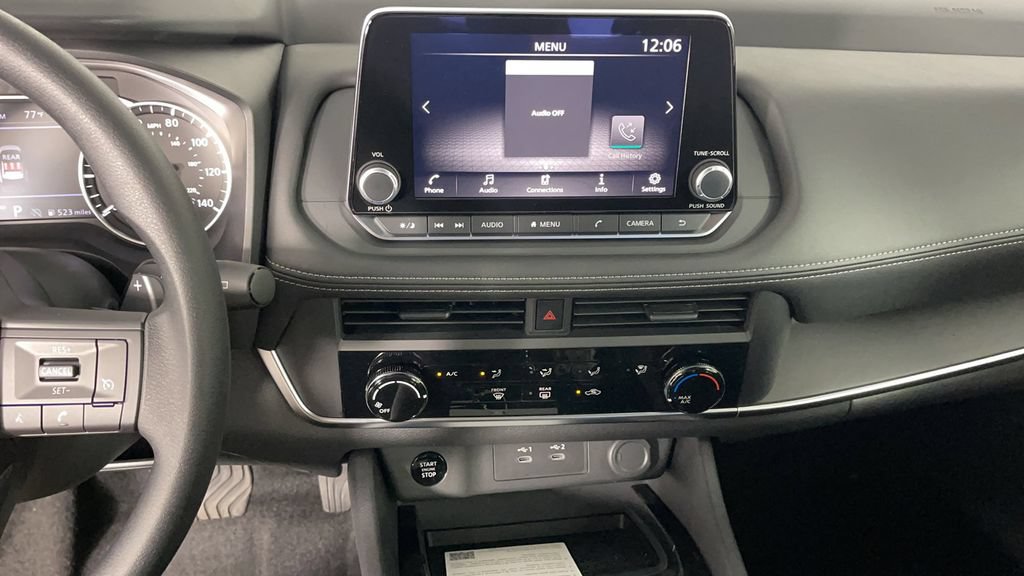 Used 2025 Nissan Rogue S FWD image 16