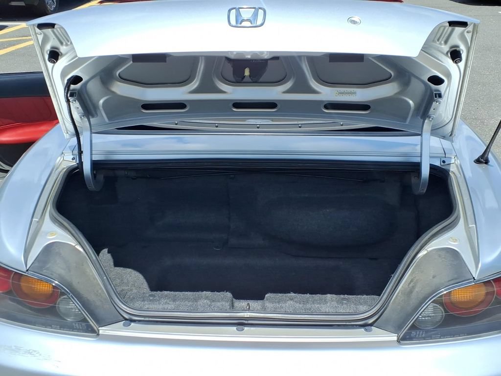 Used 2004 Honda S2000 image 14
