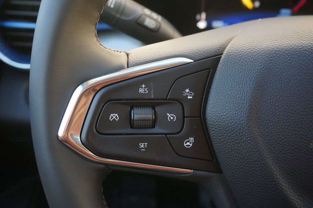 New 2026 Chevrolet Trax LT w/ Driver Confidence Package image 19