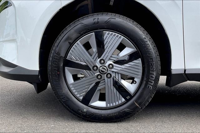 New 2025 Nissan Murano SL AWD/4WD image 12