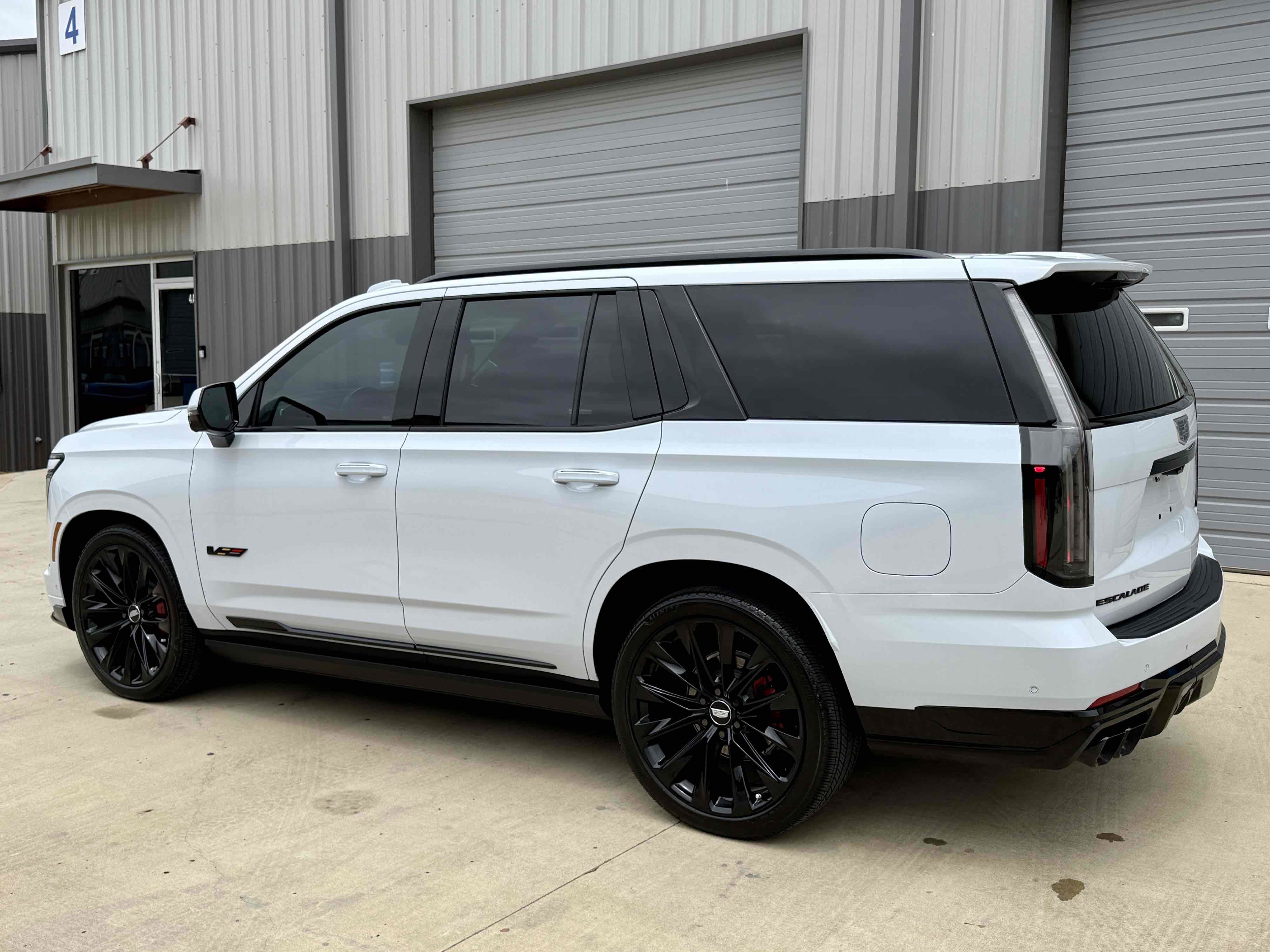 Used 2026 Cadillac Escalade V w/ LPO, ONYX Package AWD/4WD image 71