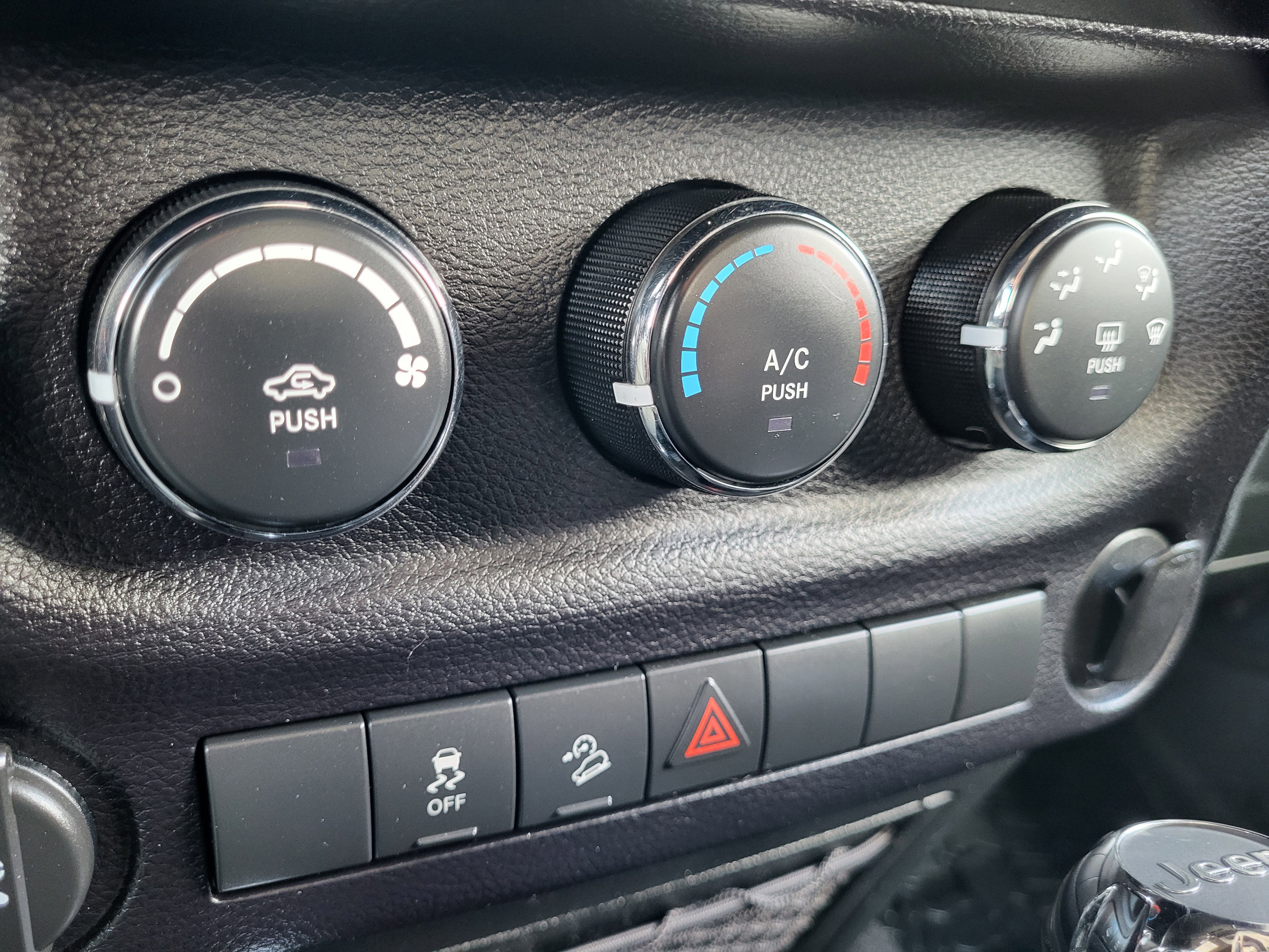 Used 2016 Jeep Wrangler Sport image 22