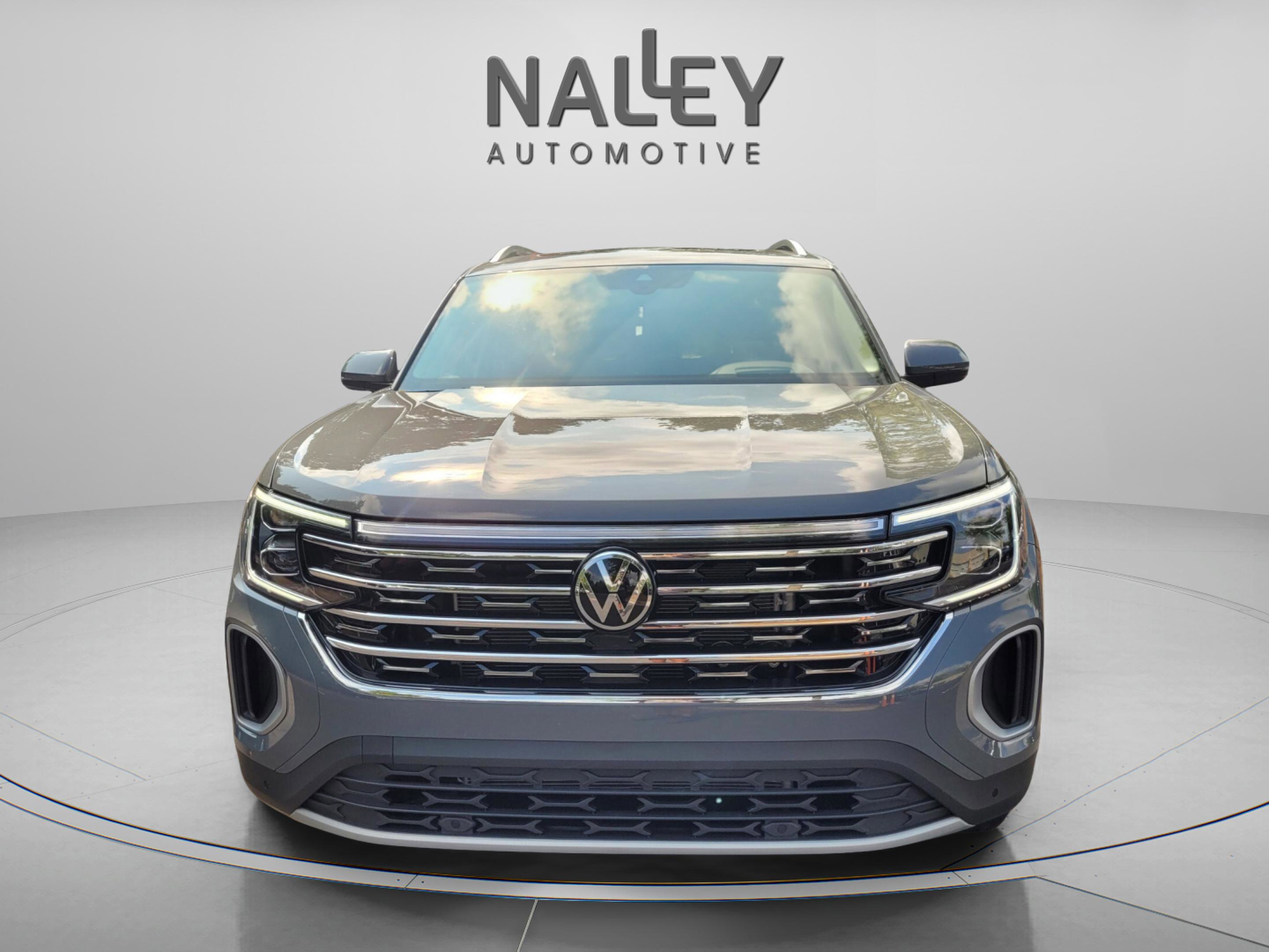 New 2026 Volkswagen Atlas SEL image 9