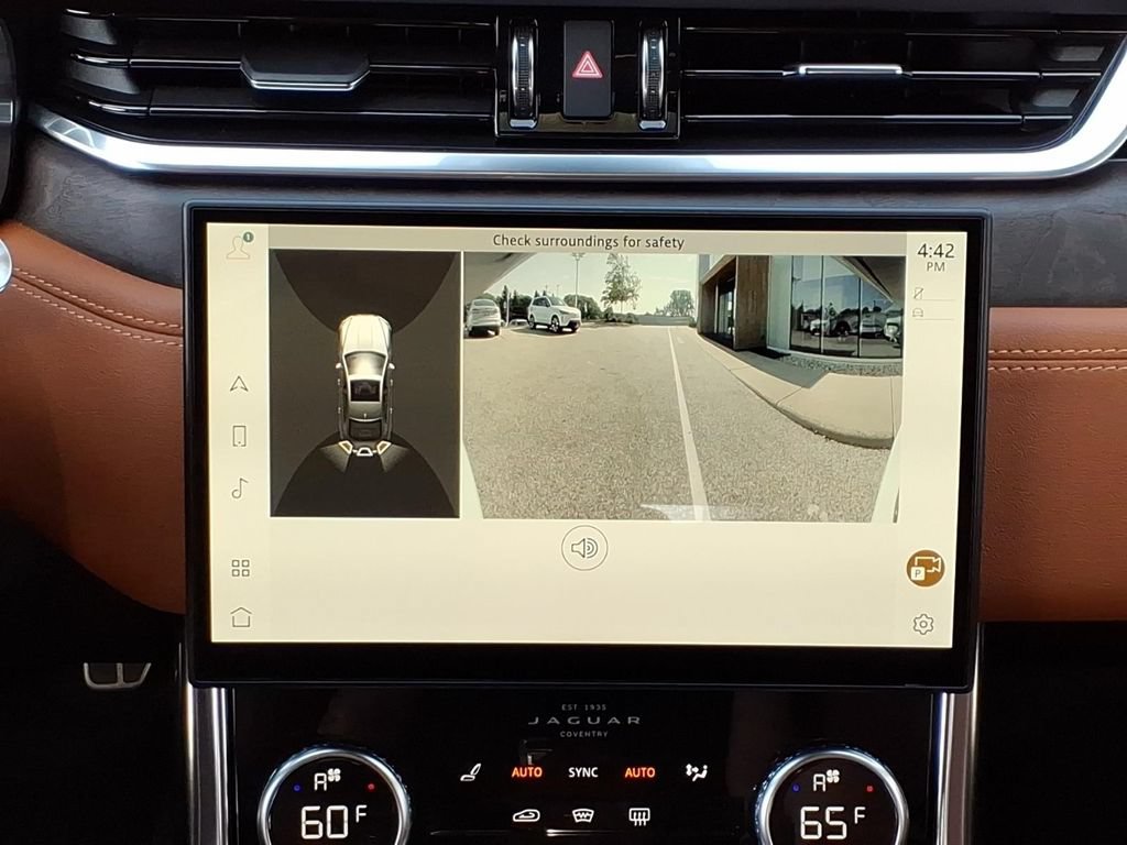 Used 2022 Jaguar XF R-Dynamic SE AWD/4WD image 19