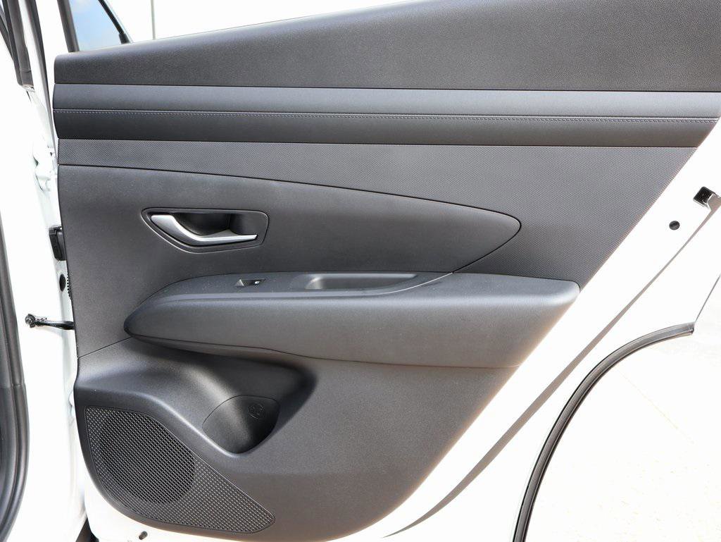New 2026 Hyundai Tucson SEL image 12