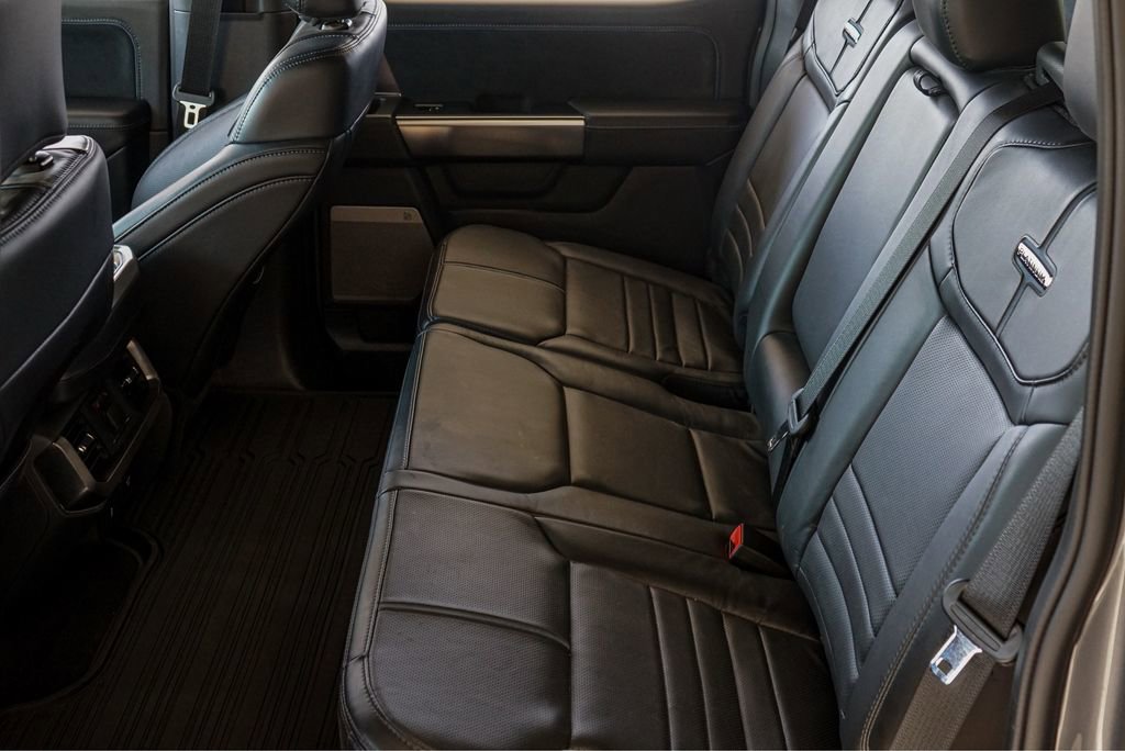 Used 2024 Ford F150 Platinum image 23