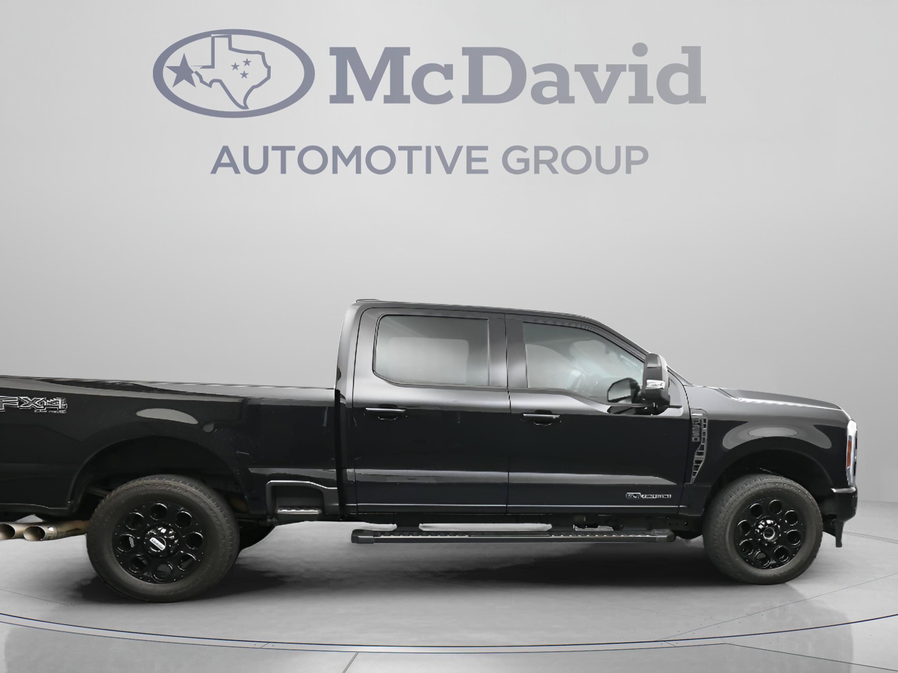 Used 2024 Ford F250 Lariat w/ Lariat Ultimate Package AWD/4WD image 9