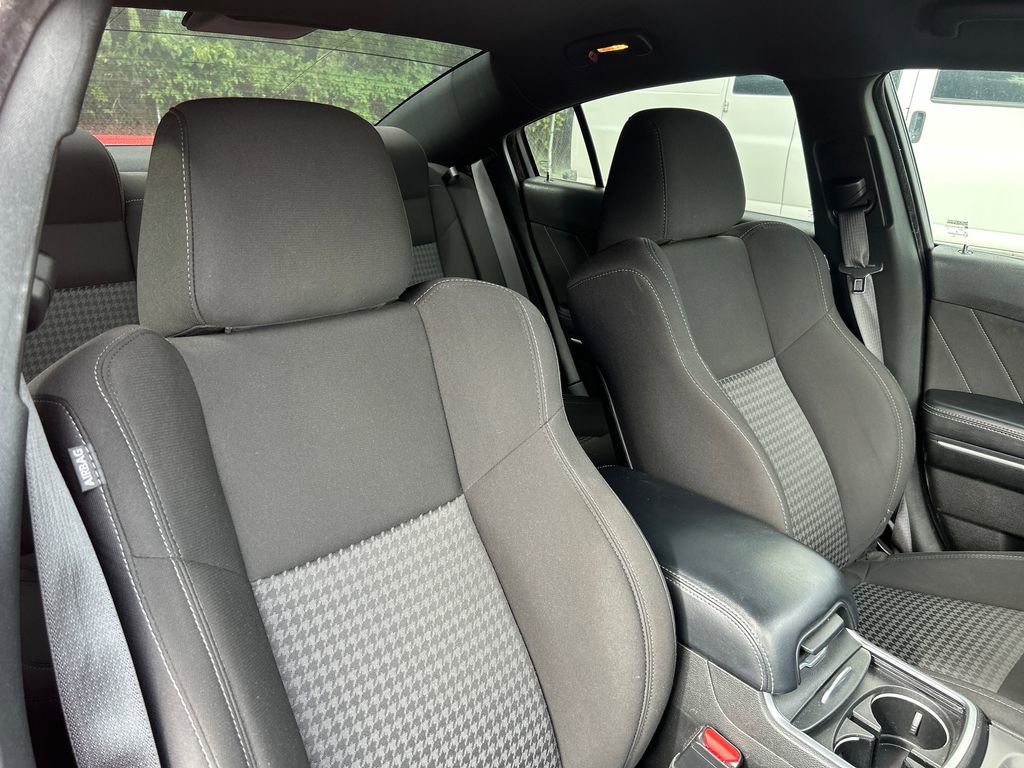 Used 2022 Dodge Charger R/T RWD image 14