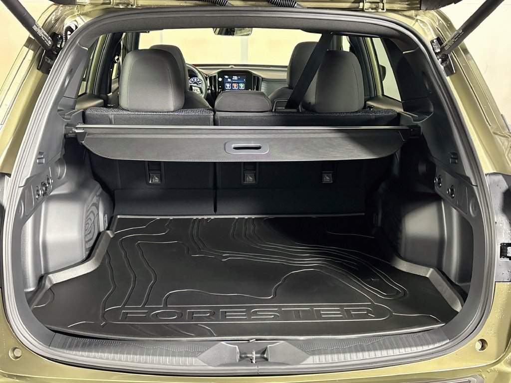 Used 2025 Subaru Forester Premium w/ Convenience Package #1 AWD/4WD image 21