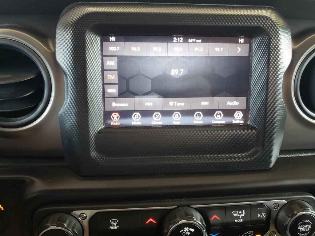 Used 2023 Jeep Wrangler Sport S image 16