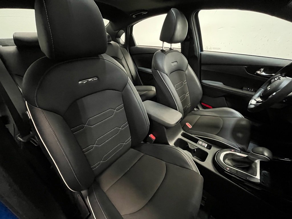 Used 2024 Kia Forte GT-Line w/ GT-Line Premium Package image 10