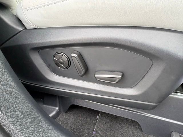 Used 2025 Ford Explorer Platinum w/ LUX Leather Package image 29