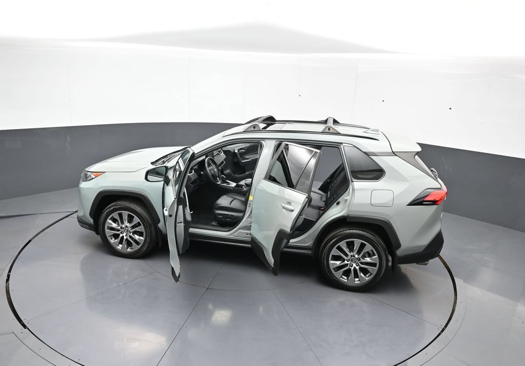 Certified 2020 Toyota RAV4 XLE Premium AWD/4WD image 45