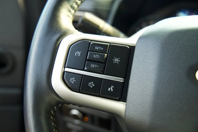 Certified 2024 Ford Expedition XLT AWD/4WD image 19