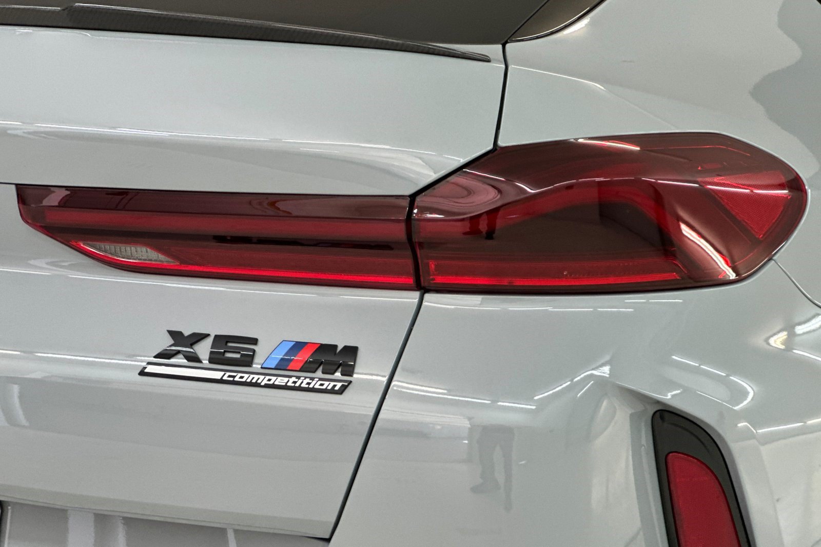 Used 2025 BMW X6 M Competition w/ Executive Package AWD/4WD image 30